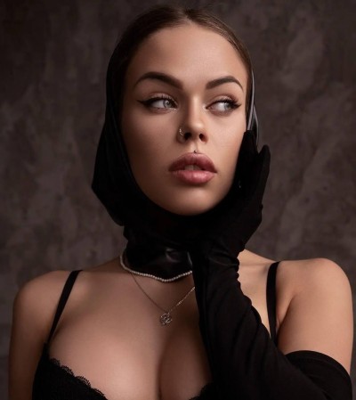 Полина, Г. Кондрово